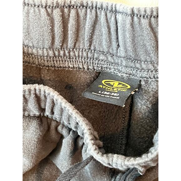 Athletic Works Sweat Shorts Size L - Picture 3 of 3